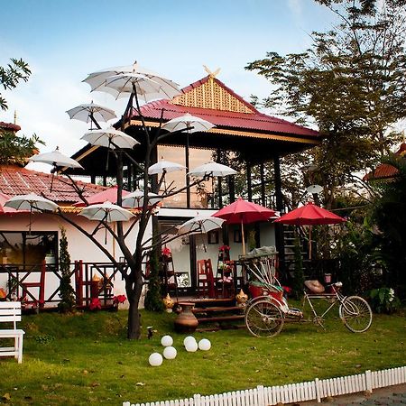 Baan Puang Petch Hotel Chiang Mai Exterior foto
