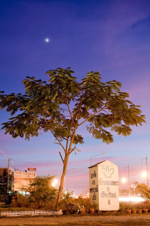 Baan Puang Petch Hotel Chiang Mai Exterior foto